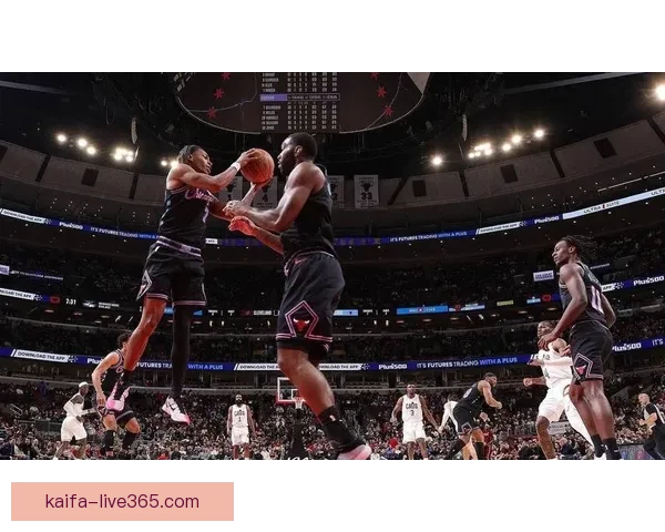 哈登骑士首秀爆发轰36分助球队12胜4负创三分新高