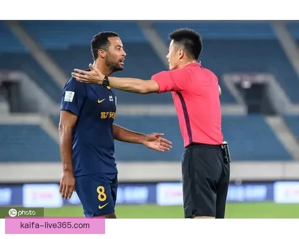 里夫斯左侧斜腹肌二级拉伤将缺阵四到六周